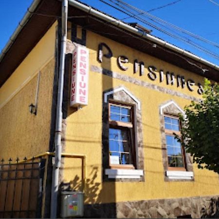 Gasthaus Am Bahnhof Sighisoara Exterior photo